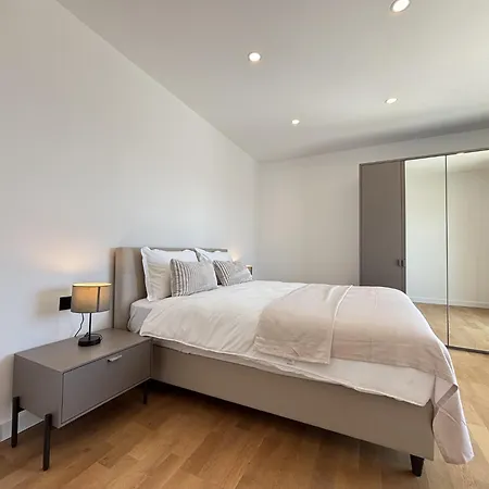 别墅 Luxury Pool 5 Bedrooms Tuerkbuekue *