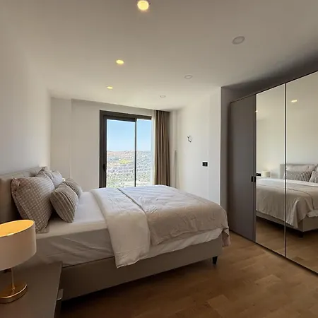 Luxury Pool 5 Bedrooms Tuerkbuekue Bodrum