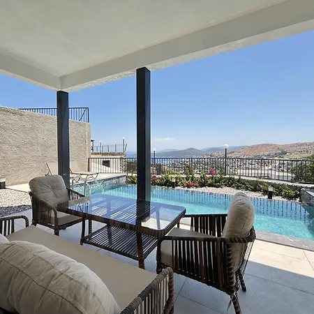 Luxury Pool 5 Bedrooms Tuerkbuekue