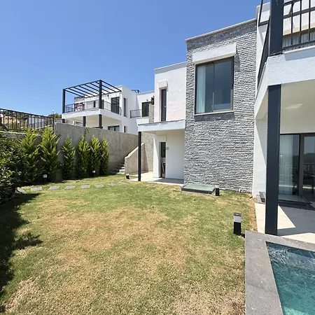 Luxury Pool 5 Bedrooms Tuerkbuekue * Bodrum